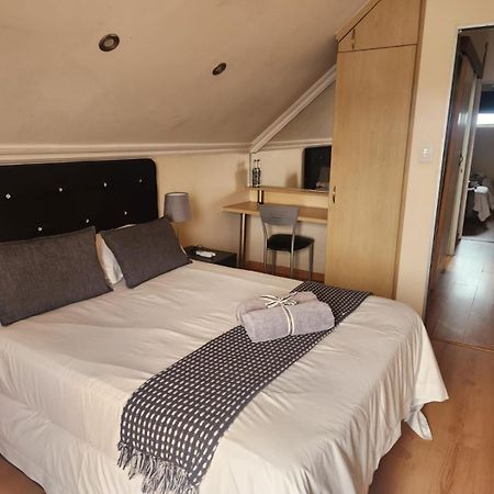 Hillton Manor Guest House Richardsbaai Buitenkant foto