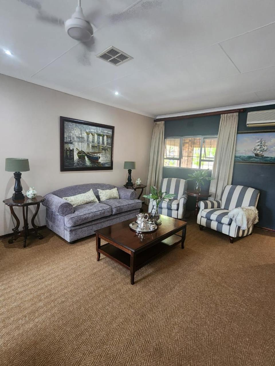 Hillton Manor Guest House Richardsbaai Buitenkant foto