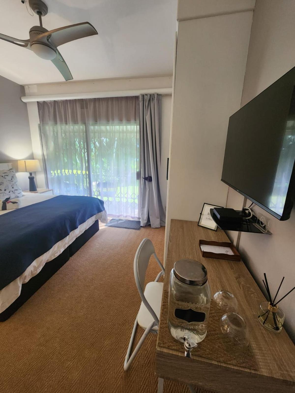 Hillton Manor Guest House Richardsbaai Buitenkant foto